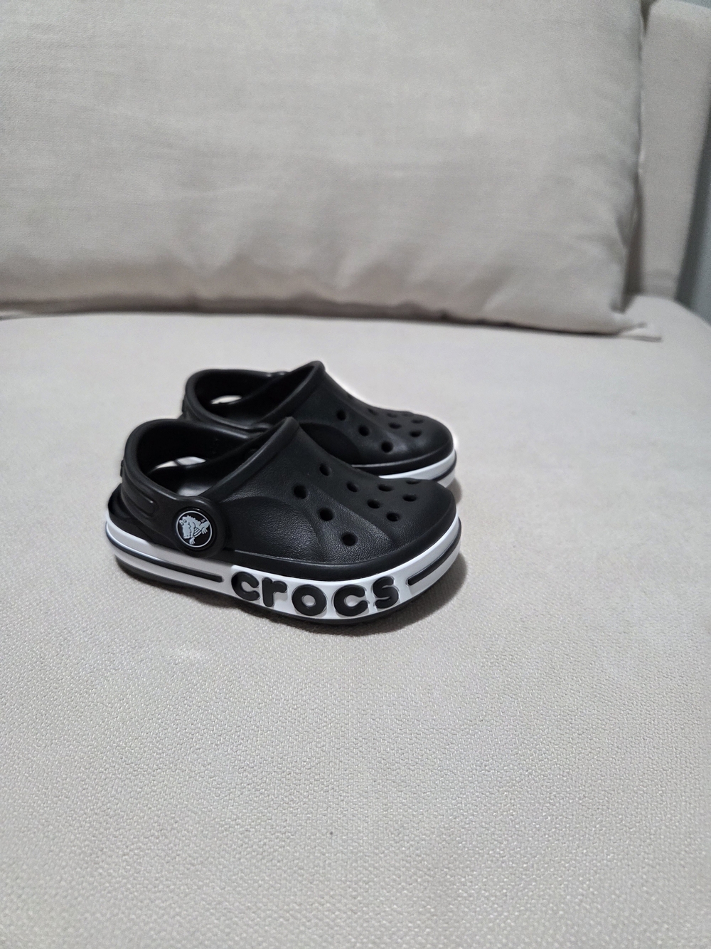 NWOT CROCS Kids' Black Clog with White Trim 5c